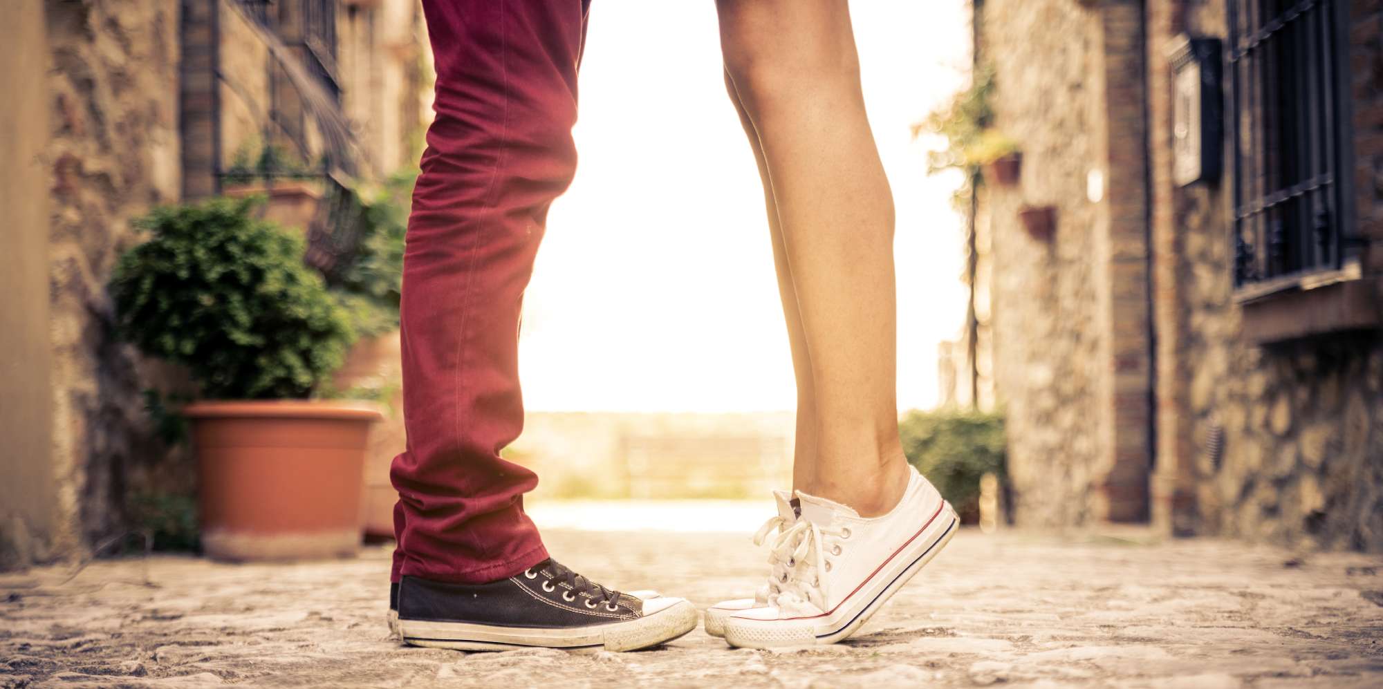 legal-relationship-status-couples-feet
